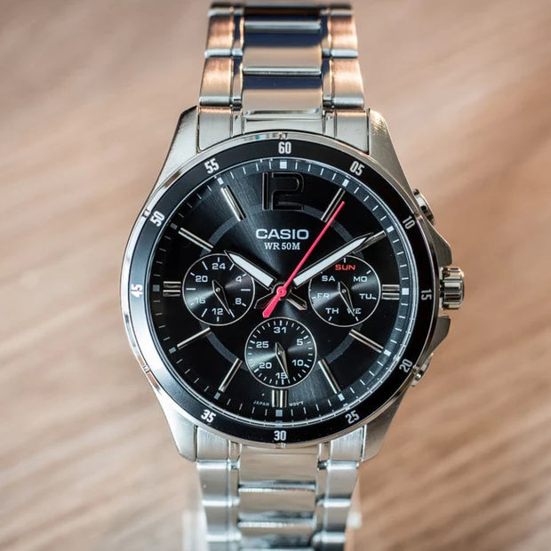 Casio Men's Analog Stainless Steel Watch